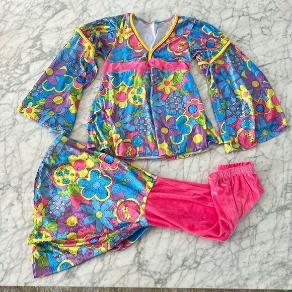 Halloween Costume Girls Size Large 8/10 Flower Power Hippie Top Bell Bottoms